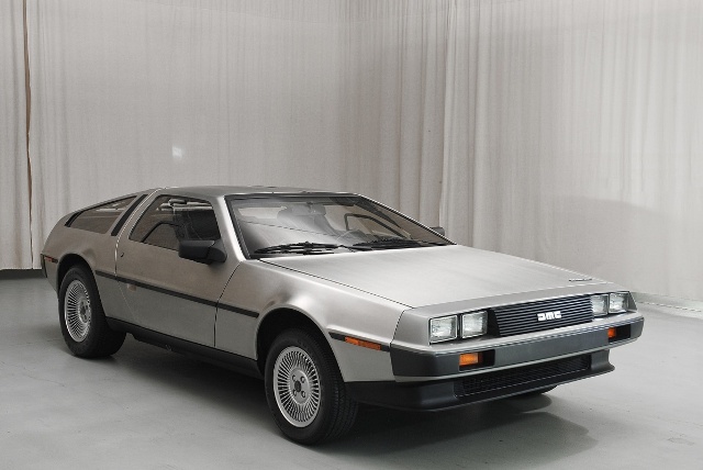 DeLorean DMC-12: un ritorno al futuro mai completato.