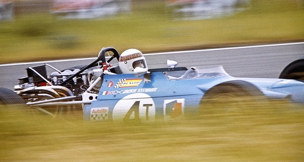 Accedeva l’11 giugno 1939: nasceva Sir Jackie Stewart!