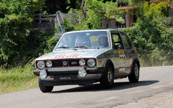 Trofeo Tre Regioni: Senna a Zaffini vincono il Due Valli 2015.