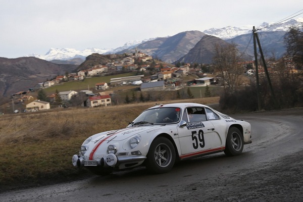 Rallye Monte-Carlo Historique 2016: vince un Alpine A110!