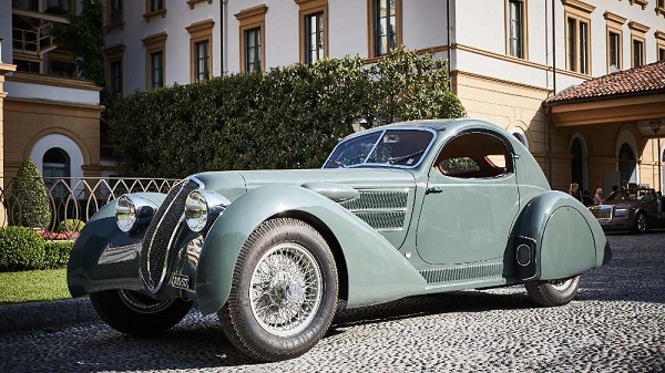 Concorso eleganza, vince Lancia Astura Serie II del ’33.