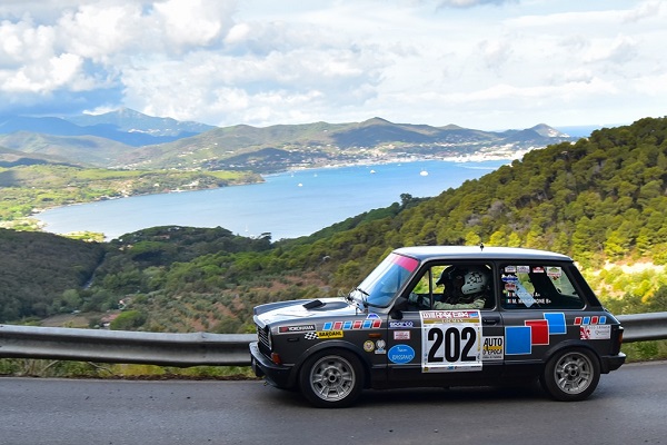 Trofeo A112 Abarth Yokohama: Cochis e Manganone campioni 2016!