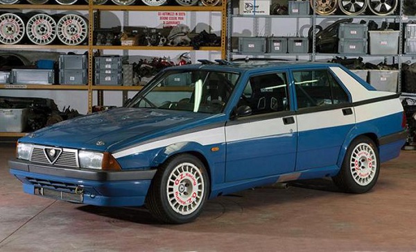 L’Alfa 75 da Corsa della Polizia di Stato all’asta Duemilaruote.