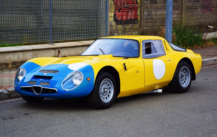 Libro “Alfa Romeo TZ – TZ2: nate per vincere”.