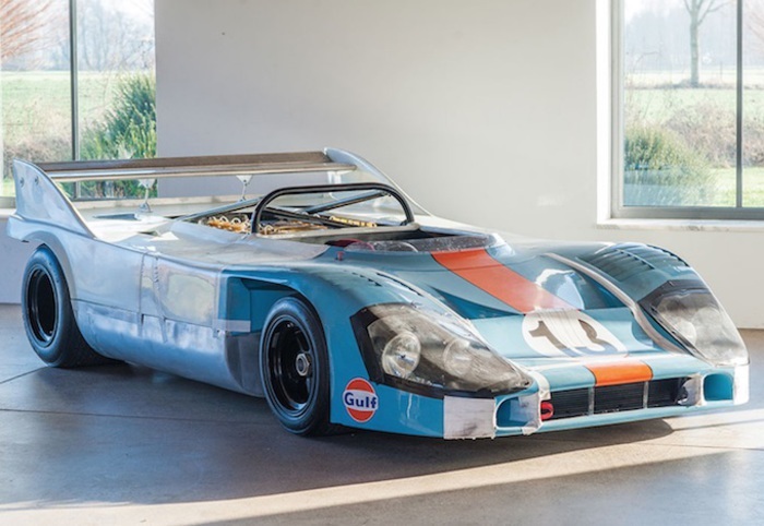 Duello Alfa Romeo – Porsche all’asta di Rétromobile.
