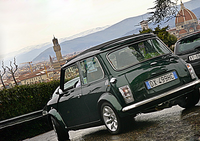 Raduno Mini Classica in terra di Toscana.