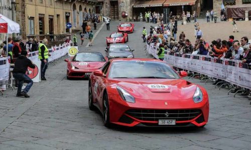 Ferrari Tribute to Mille Miglia al via oltre 100 bolidi di Maranello.