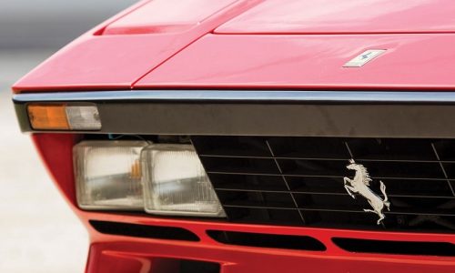 Un’iconica Ferrari all’asta “Passione e Leggenda”.