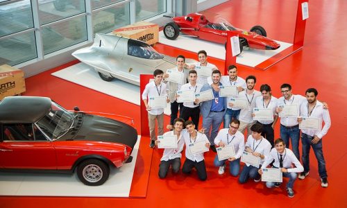 La cerimonia conclusiva del primo Master “Restauratori Auto d’Epoca”.
