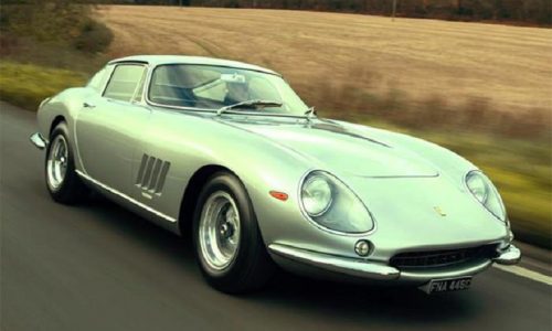 Ferrari 275 GTB regina prossima asta auto collezione Parigi.