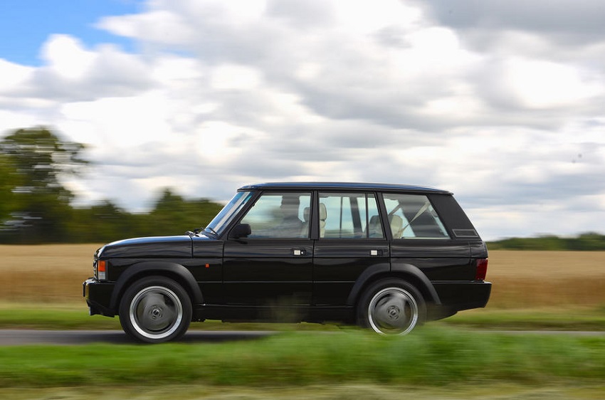 Rinasce la Range Rover in versione classica.