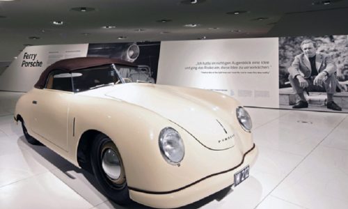 Porsche festeggia 70 anni di eccellenze nelle auto sportive
