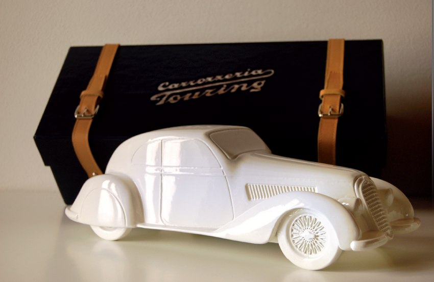 Due modellini da collezione firmati Touring!