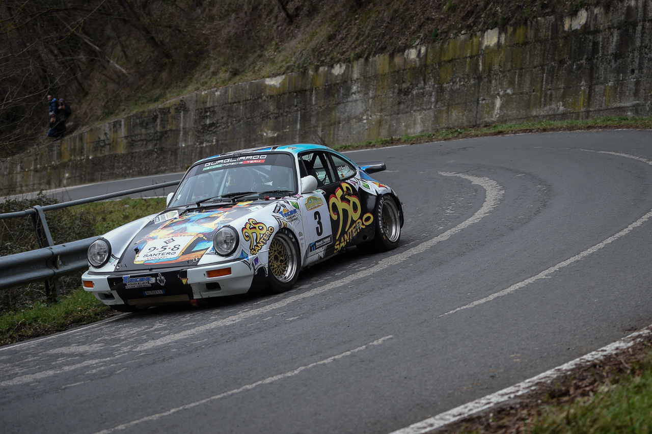 Una Porsche 911 sbanca l’8° Historic Rally Vallate Aretine