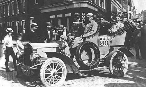 Cento anni fa nasceva il colosso dei motori, Gm e Chevrolet