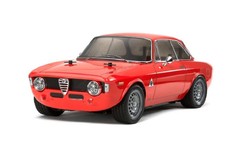 Un Alfa Giulia Sprint Gta in scala 1:10 molto veloce.