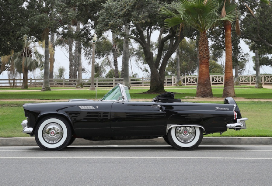 A Hollywood riflettori puntati sulla Thunderbird di Marylin