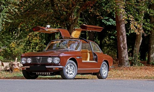 Alfa Romeo Giulia “gullwing”?