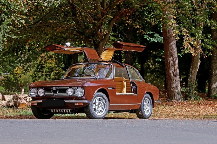 Alfa Romeo Giulia “gullwing”?