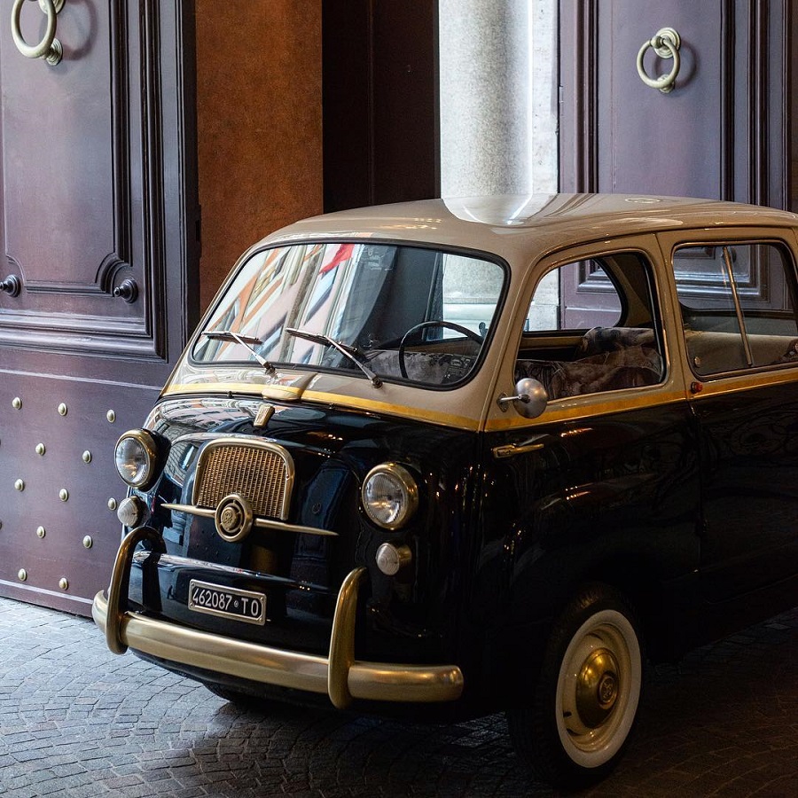 La Fiat 600 Multipla diventa elettrica.