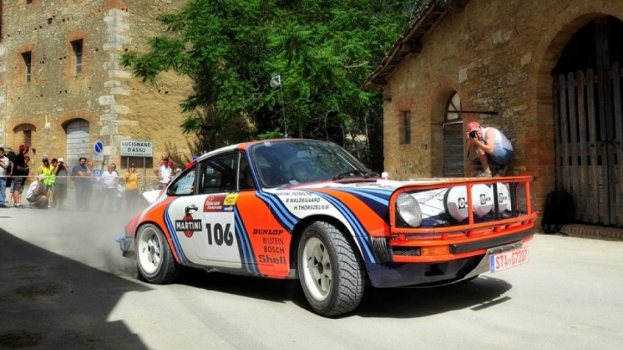 Finita l’attesa, il 9° Tuscan Rewind, sta per accendere i motori.
