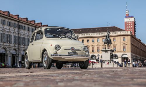 Fiat 500 esposta al MoMA (Museum of Modern Art) di New York nella mostra “The Value of Good Design”.
