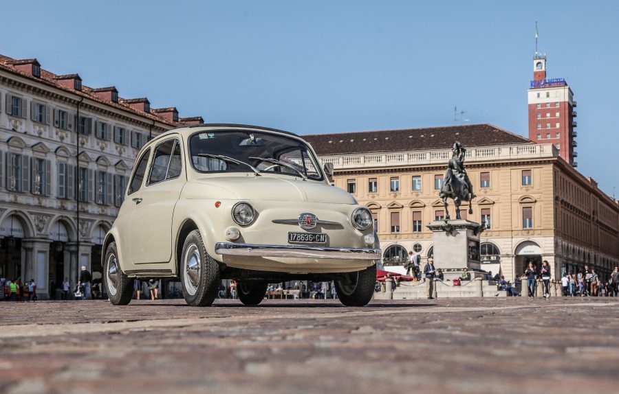 Fiat 500 esposta al MoMA (Museum of Modern Art) di New York nella mostra “The Value of Good Design”.