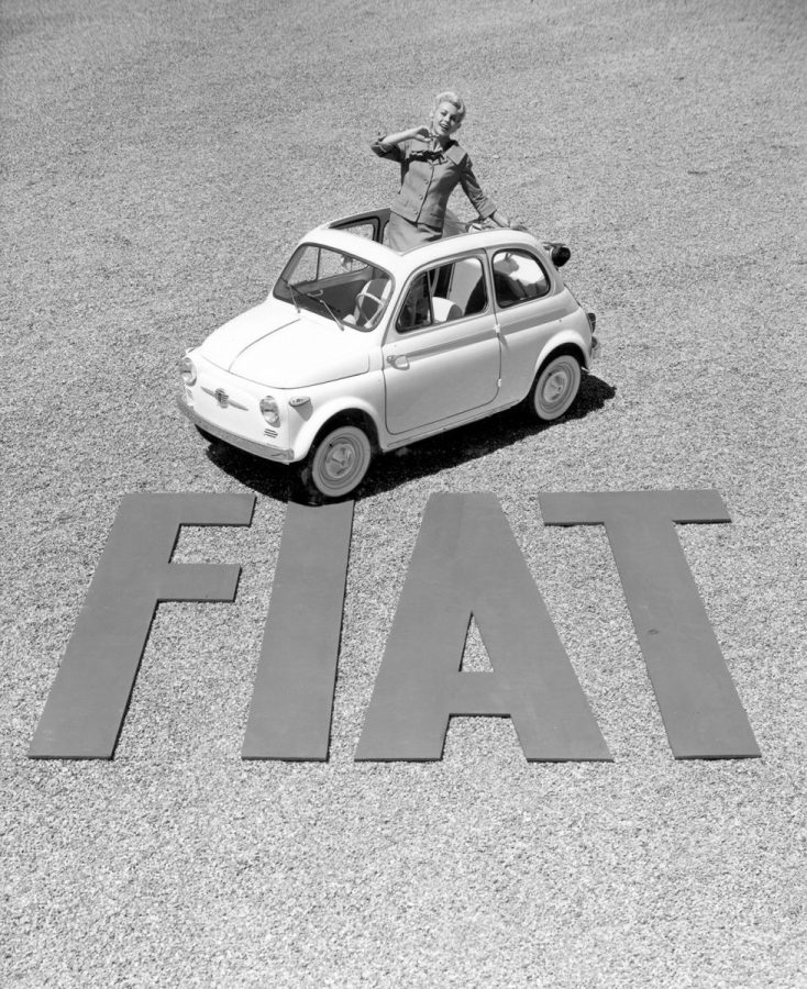 La leggendaria Fiat 500 al Festival Automobile International 2019.
