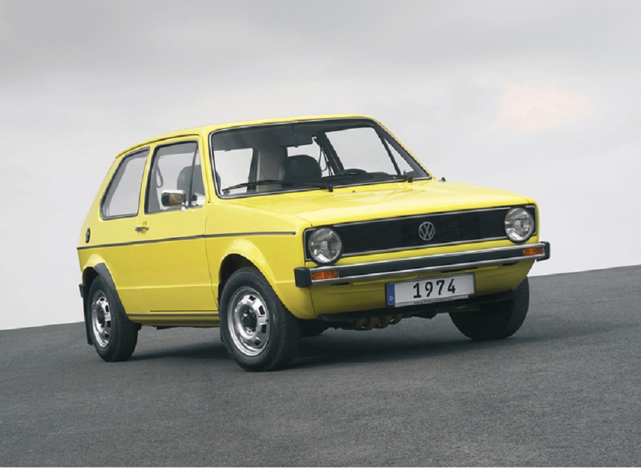 Volkswagen festeggia i gloriosi 45 anni dell’icona Golf.
