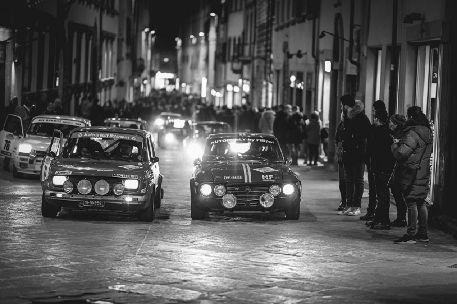 Iscritti di gran classe al 9° Historic Rally delle Vallate Aretine.