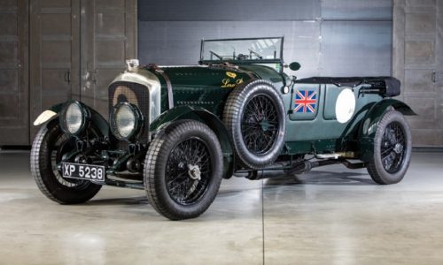 Bentley celebra il suo centenario alla Mille Miglia.