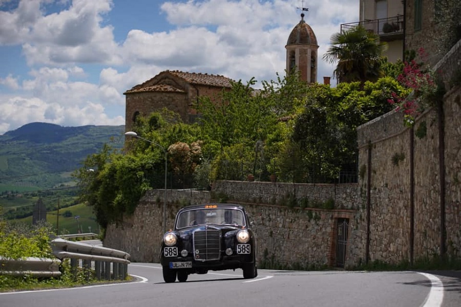 Il giro di boa della Mille Miglia 2019: partenza da Roma.
