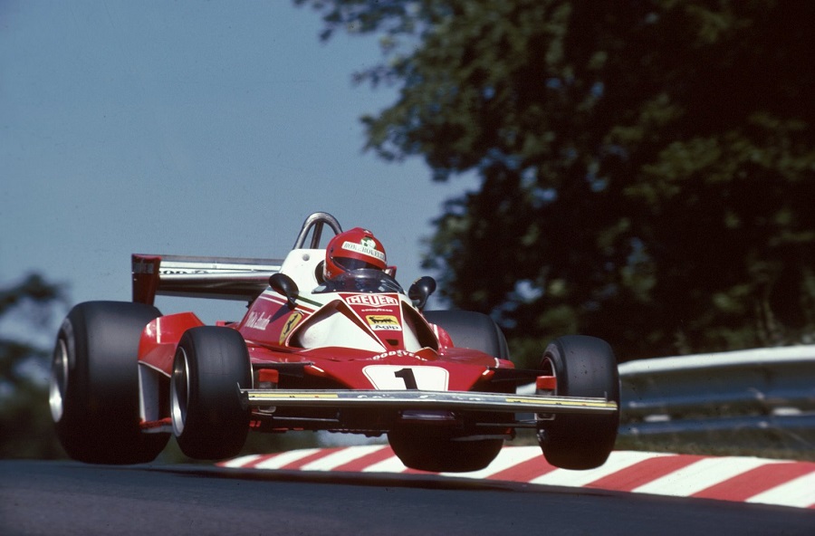Ci ha lasciati Niki Lauda, leggenda della F1.