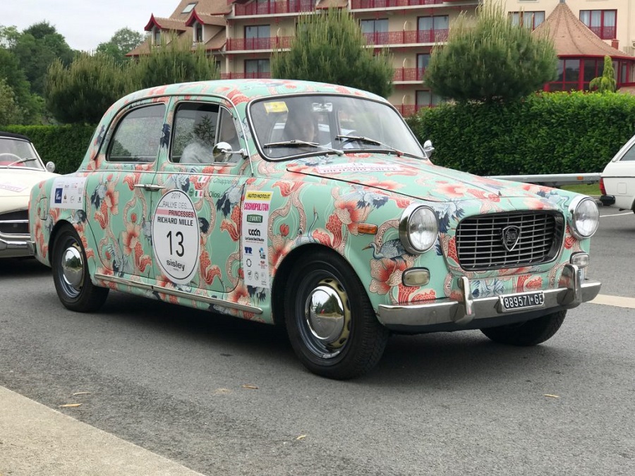 Lancia Appia conquista il Premio per la Combattività al Rallye Des Princesses 2019.