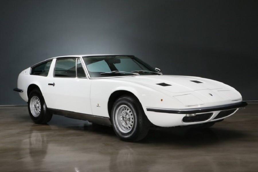 Maserati celebra 50 anni consegna della prima Indy