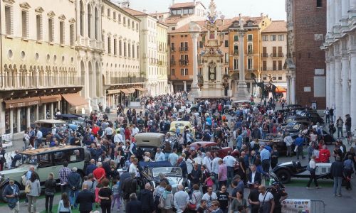 Alla Giornata del Veicolo Storico dell’ASI anche il Presidente del Senato.
