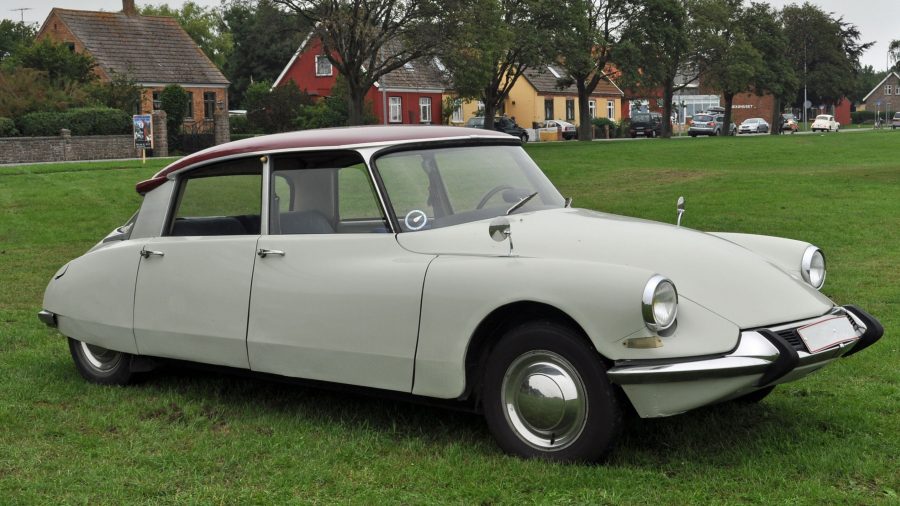 La genesi dello stile della Citroen DS 19.