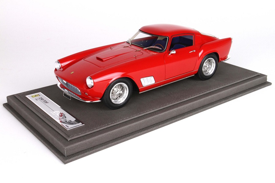 Modellino della Ferrari 250 Tour de France.