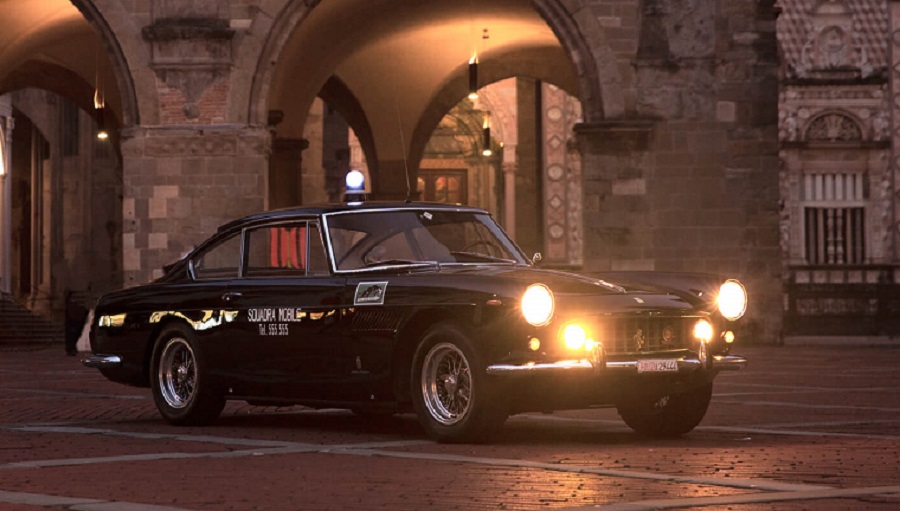Si vende la Pantera per antonomasia: la Ferrari 250 GTE ex-Polizia del 1962.