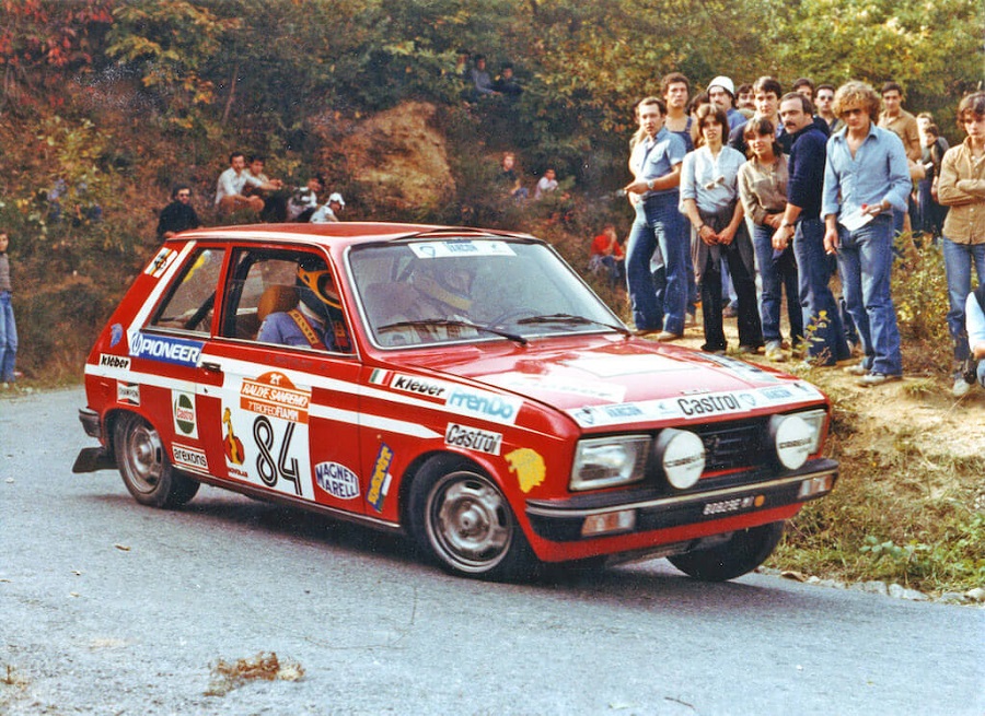 La capostipite delle piccole sportive di Peugeot: la 104 ZS.