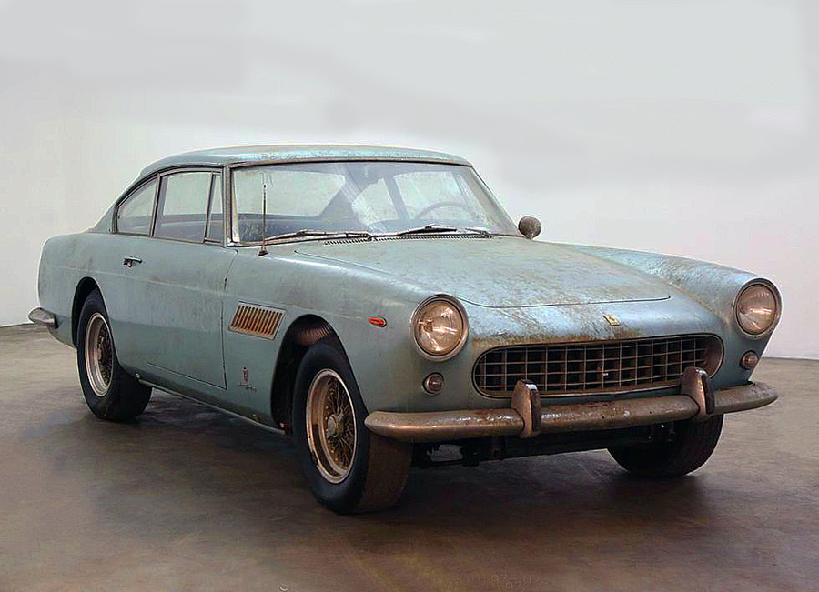 Ferrari 250 GTE, ‘bella addormentata’ da 40 anni in un box.