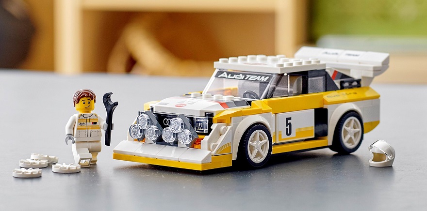 Un’Audi Sport quattro tutta da montare.