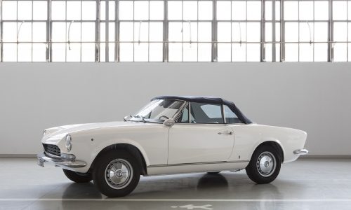 Motor Valley Tours: un’emozionante esperienza per malati di motorismo storico.