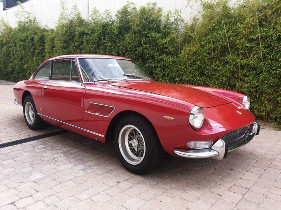 Collezionismo, le più sognate sono Ferrari e Lamborghini