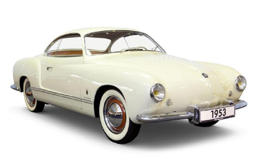 Volkswagen Karmann Ghia, ‘arte automobilistica’ del 1955.