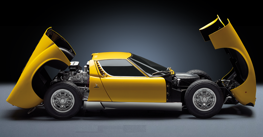 La Lamborghini Miura a fascicoli in edicola, tutta da montare.