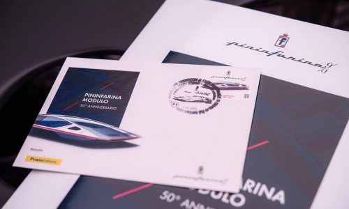 Francobollo per il design avveniristico di Pininfarina