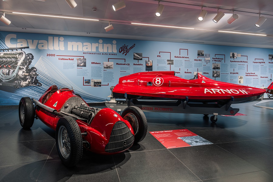 “Cavalli marini”, la motonautica Alfa Romeo in mostra.