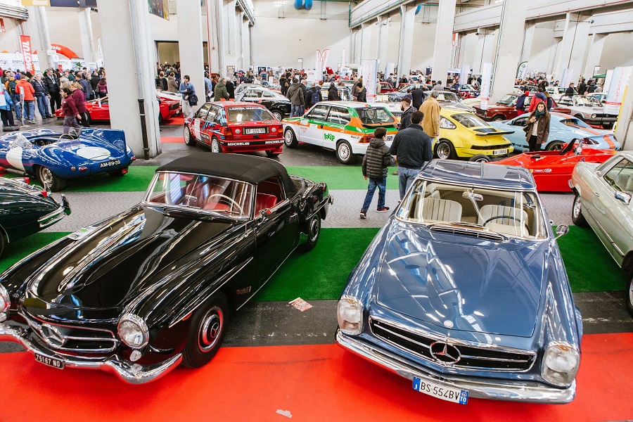 Automotoretrò, festa motori slitta a primavera 2021.
