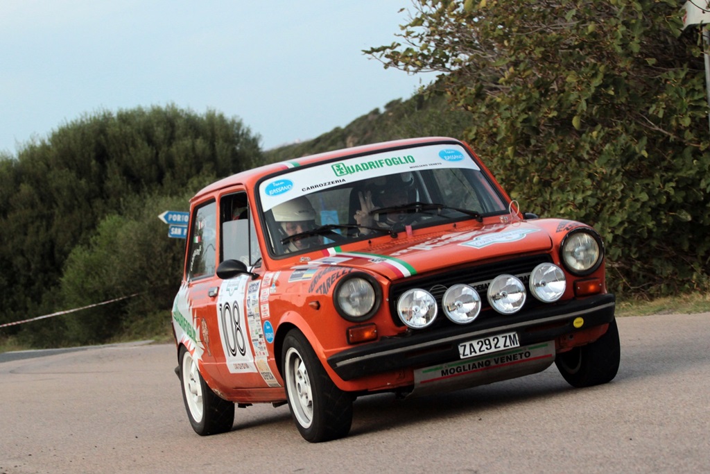 In 11 alla trasferta in Costa Smeralda per il Trofeo A112 Abarth Yokohama.